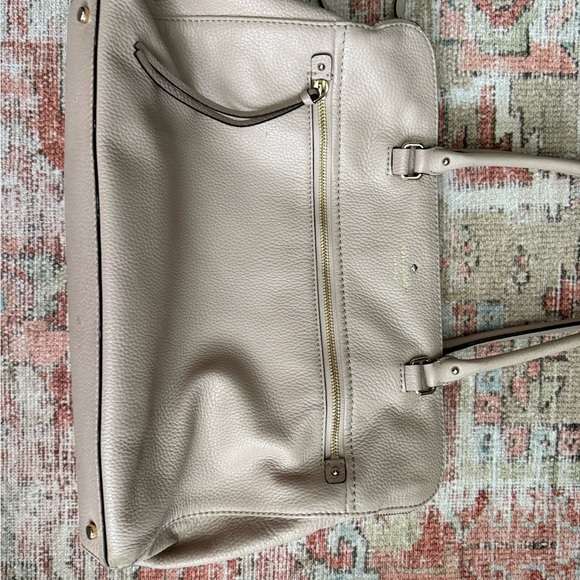 kate spade Handbags - Kate spade Leather Tote Bag